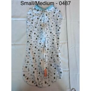 SwaddleMe Baby Swaddle Pod Zip Up Sleep Sack Bumble Bee Print White Small Medium